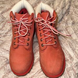 Timberland Coral Boots with White Top 2y unisex like new